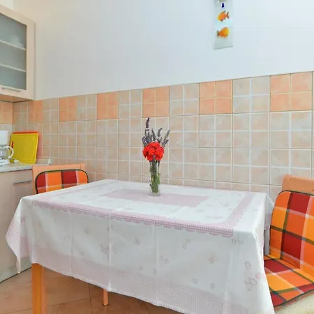 Apartment Fuer 2 Personen Ca 30 Qm In Pula-fondole, Istrien Istrische Riviera