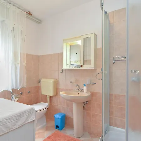 Apartment Fuer 2 Personen Ca 30 Qm In Pula-fondole, Istrien Istrische Riviera *
