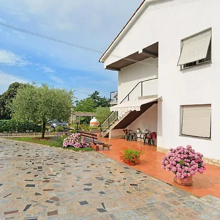 Fuer 2 Personen Ca 30 Qm In Pula-fondole, Istrien Istrische Riviera Apartment *